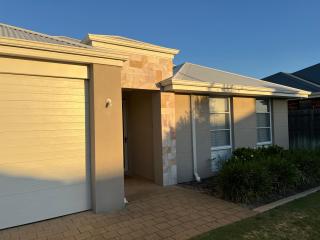Garrison Cottage - The Vines - 0