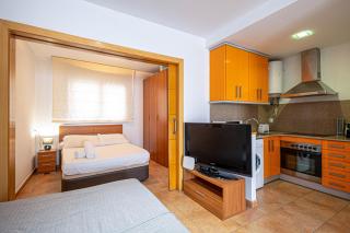 Hauzify I Apartaments Bellaire - Blanes - 1