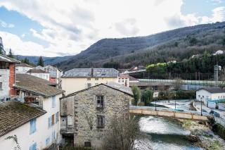 T3 80m ancien hôtel, montagne et rivière - Tenay - 3