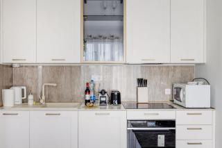 Your Ideal City Escape with Parking Included - Budapest - 2