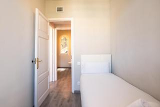 51PAR1011 Nice apartment in Parallel - Barcellona - 5