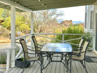 3 B 2 BA home in a Serene, quiet cul de sac - Lone Pine - 8