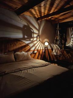 The heavens place wooden room - 7