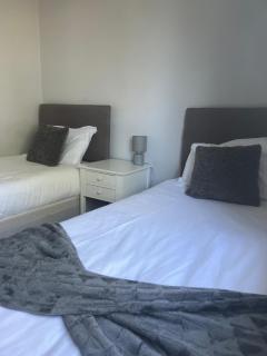 Glenrothes Central Apartment - Glenrothes - 5