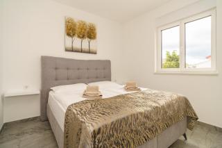 Apartmani Dujak 2 - Crikvenica - 3