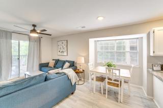 Branson Escape with Pool Access, Grill and Balcony! - Branson - 4