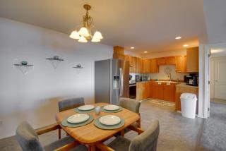 Waterfront PNW Escape with Deck and Beach Access! - Port Hadlock - 3