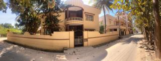 3 Bedroom Luxurious Bungalow - Bangalore - 7