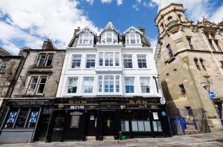 Stylish 2-Bed Apartment in the Heritage Quarter - Dunfermline - 2