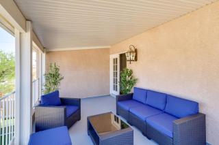 7 Mi to Fremont Street Spacious Vegas Home! - 9