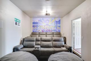 7 Mi to Fremont Street Spacious Vegas Home! - Las Vegas - 3