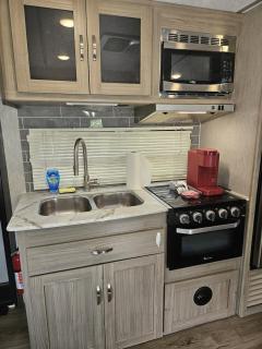 Freedom Express RV - Cocoa - 5