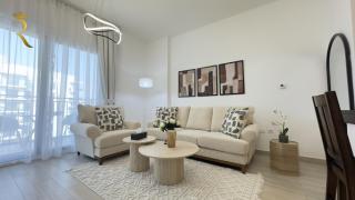 Modern 1BR Apartment in Waters Edge Yas Island - Abu Dhabi - 0