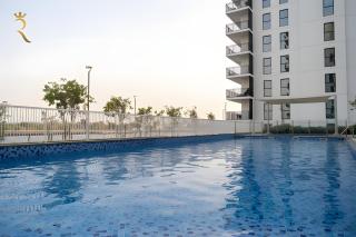 Modern 1BR Apartment in Waters Edge Yas Island - Abu Dhabi - 5