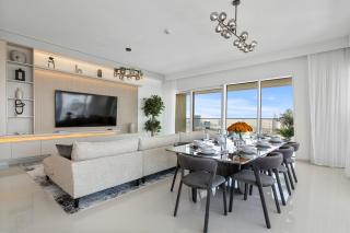 Iconic 3 Bedroom with Panoramic View in Grand Bleu - 4