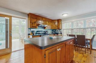 Cozy Charming Cottage - Brewster - 3