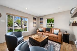 Magnolia Hideaway Pet Friendly with Fireplace - 1