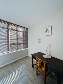The Scenic Disa Park Apartment, Table Mountain, City & Ocean views - 3