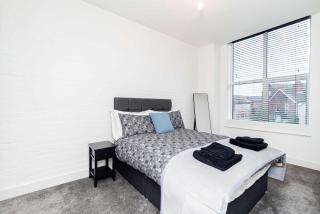 Spacious 2 Bedroom Apartment in Central Tonbridge - Kent - 6