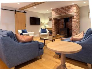 Northwood Farmhouse Lodge - - 8