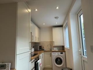 2 Bedroom House in Essex - Colchester - 5