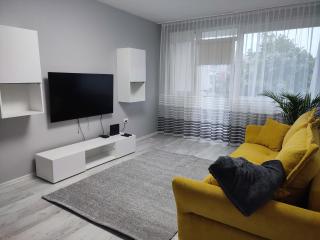 Feels like home Paks - 2