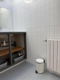 Chambre double avec salle de bain et toilettes séparés , Kitchenette partagée - La Rochelle - 6