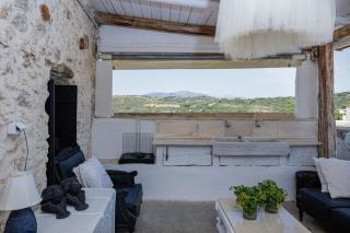 Antonia's stonebuilt mansion with a private pool - Arménoi - 2