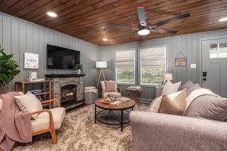 Hot Tub - Fire Pit - River - State Park - King Bed - - 5