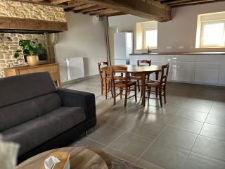 Maison de campagne rénovée - Montaron - 8