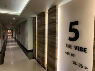 Cozy Studio Roseville BSD City byloneroom - Dadap - 1
