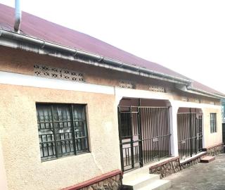 Naguru Kampala Dukes cheerful home - Nalakonge - 1