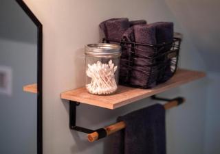 Modern 3Bed Home Near CLE With Private Backyard - Parma Heights - 7