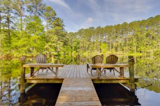 Waterfront Home with Fishing Dock in Tallahassee! - Saint Peter - 9