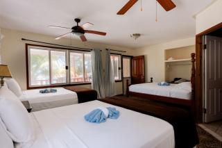 Blue Marlin Beach Resort - Dangriga - 6