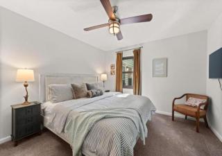 Luxury Cleveland Home with Fitness Equipment and Yard - Parma Heights - 4
