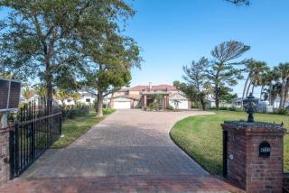One of a Kind two story gated Halifax Riverfront - South Daytona - 0
