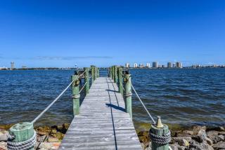 One of a Kind two story gated Halifax Riverfront - South Daytona - 9