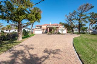One of a Kind two story gated Halifax Riverfront - South Daytona - 3