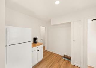 3BR Home Bright and Open In Euclid Near Cleveland - Euclid - 4