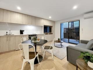 Spacious Allen Street 1BR Stay - Christchurch - 4