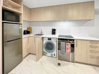 Lovely CBD Studio on Allen - 5