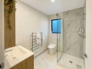 Bright Corner Unit 1BR CBD Stay - Christchurch - 6