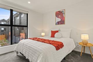 Alluring and Well-decorated Home - Auckland - 3