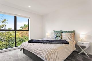 Trendy 2 Bed Accommodation - Auckland - 4