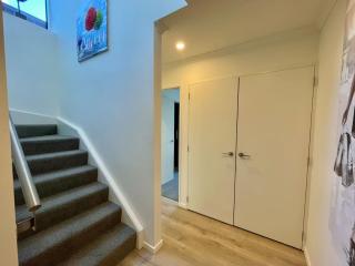 High-rise CBD Luxury Apartment - Christchurch - 3