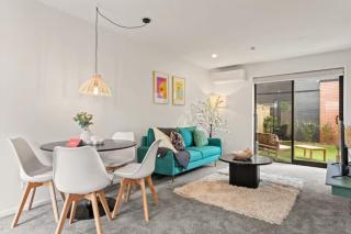 Charming 2 Bedroom Family Home - 0