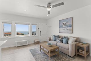 Penthouse Steps from Victoria Beach 180 degree ocean views - Laguna Beach - 5