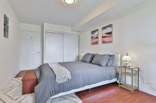 Cozy 1BR Condo with Balcony and Parking - 5