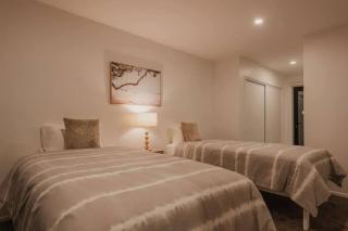 Seaviews on Marine Parade - Christchurch - 4